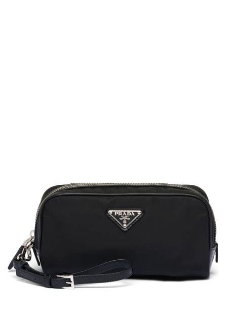 prada logo-plaque recycled nylon washbag|PRADA .